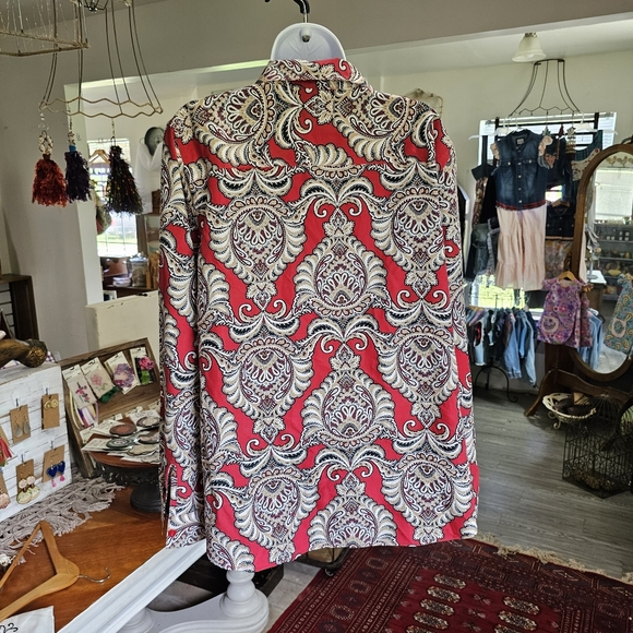 Chicos red Paisley blouse size "3" - Picture 3 of 5